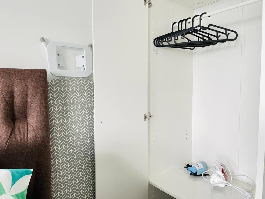 High Floor Austin Regency Mount Austin W Balcony 3 1pax 5 Mins Aeon Johor Bahru